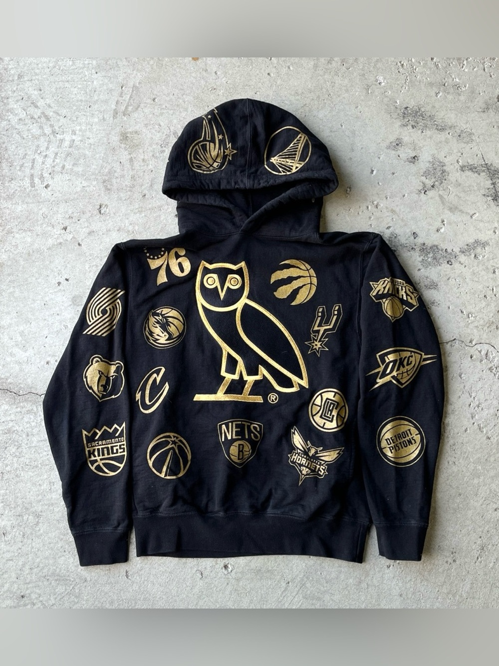 OVO Octobers Very Own NBA Black Gold OG Owl Logo Pullover Hoodie Mens Small